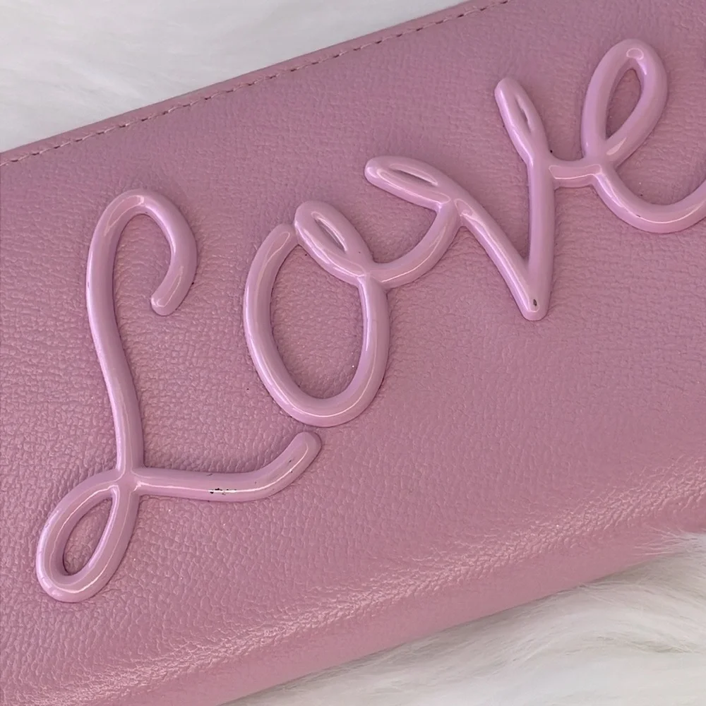 Samantha Thavasa Pink “Love”‎ Zippy Wallet